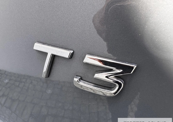 Volvo XC 40 cena 149900 przebieg: 28000, rok produkcji 2021 z Racibórz małe 466
